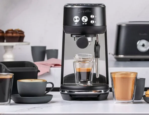 Breville Coffee Lovers – מכונת קפה Bambino 450BES, מטחנה Smart Grinder Pro ו-2 ק"ג קפה מתנה!